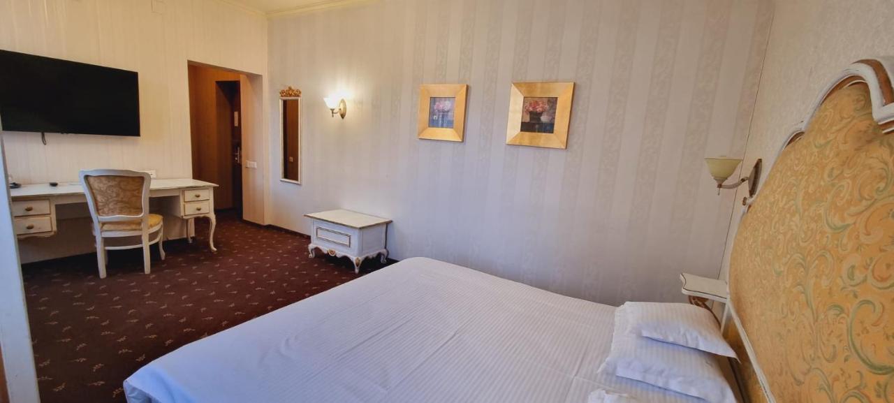 Topaz Boutique Kluž Pokoj fotografie