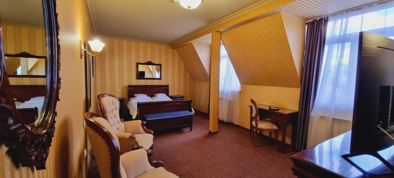 Topaz Boutique Kluž Pokoj fotografie