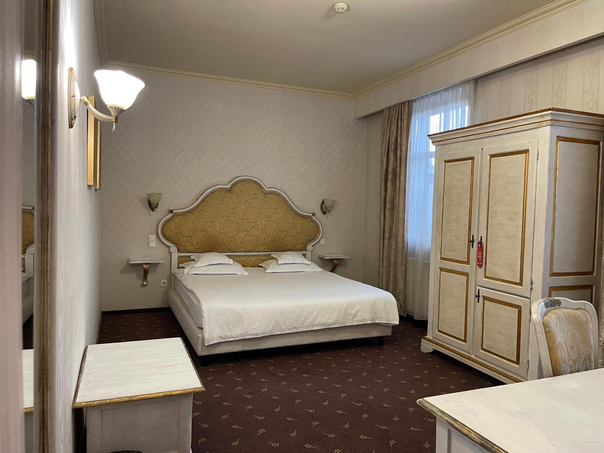 Topaz Boutique Kluž Exteriér fotografie