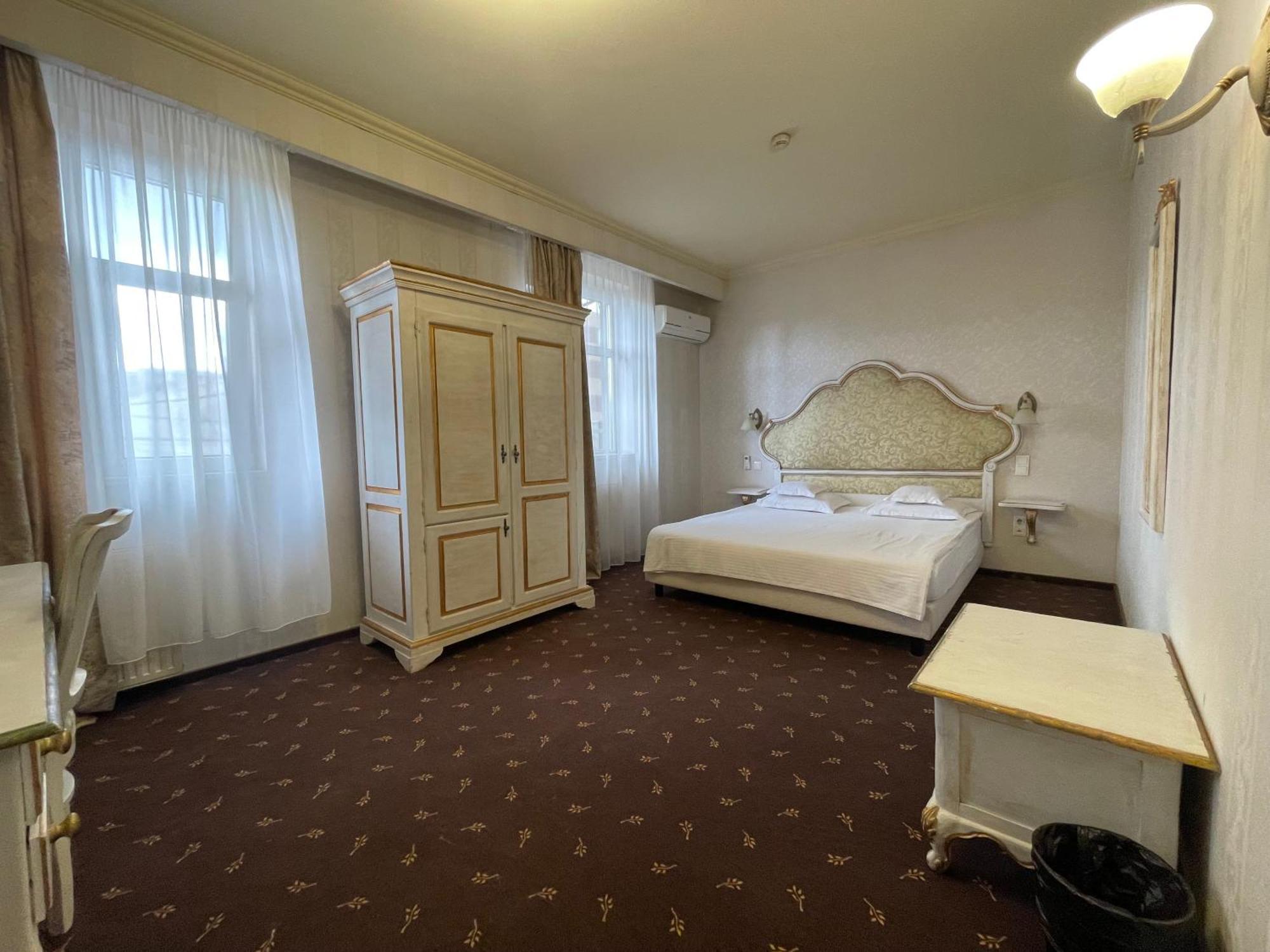 Topaz Boutique Kluž Exteriér fotografie